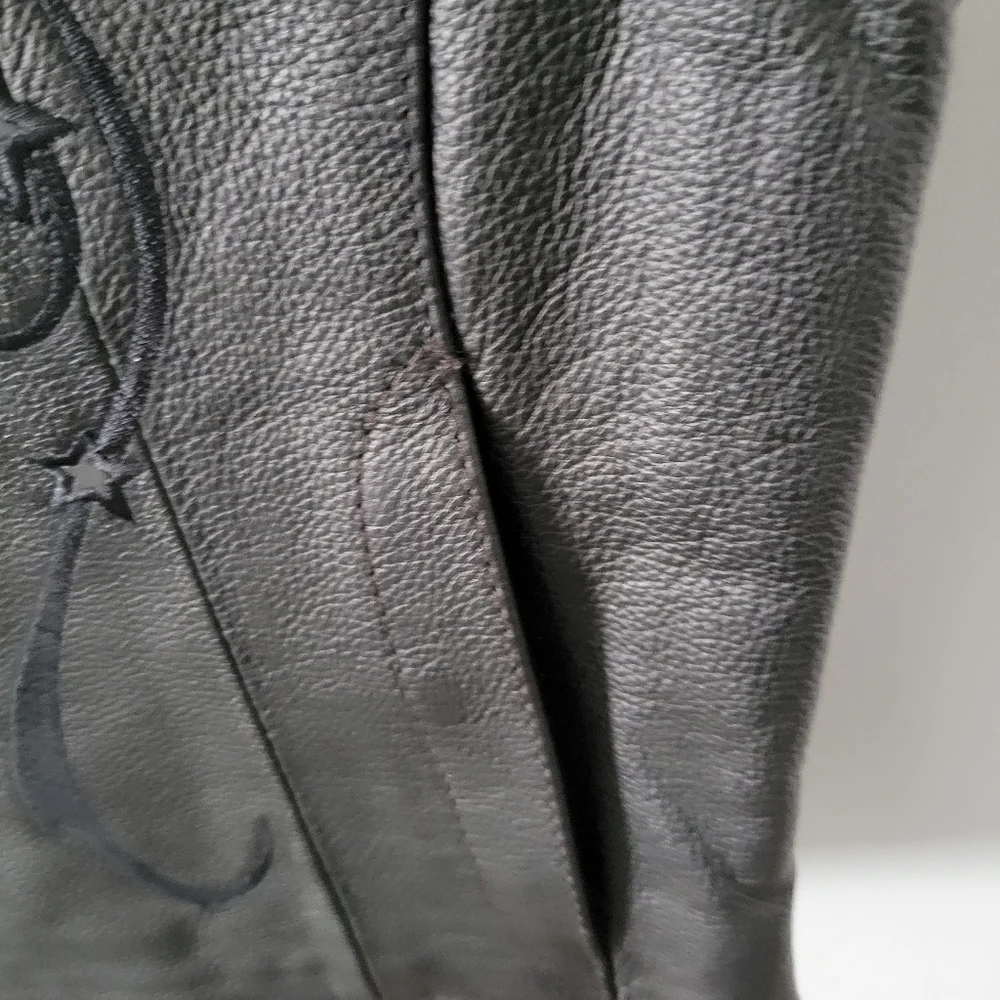 First Classic Women's Black Leather Vest Small - Picture 4 of 10